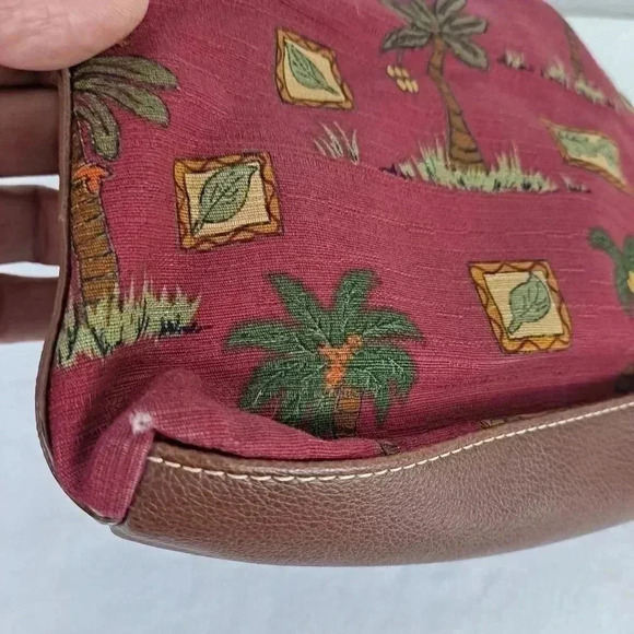 EUC This Gorgeous Relic Bag - Picture 7 of 11